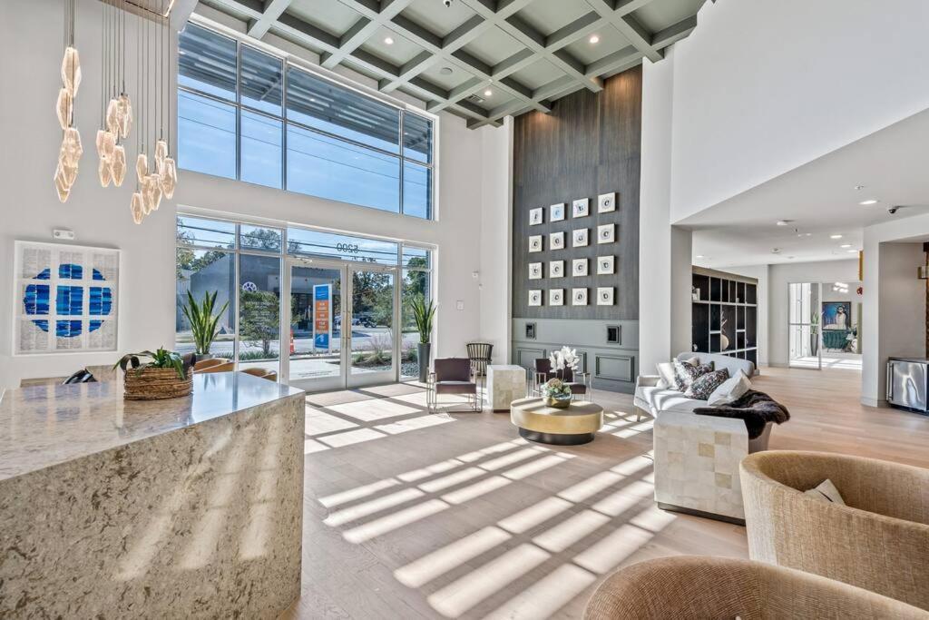 Luxury Studio Near Dt Форт Уорт Екстериор снимка